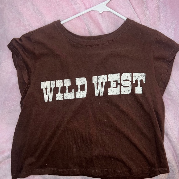 Divided Tops - Wild West Cropped Tee